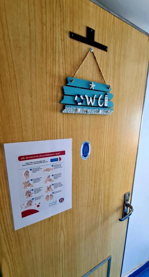 Marina Szczecin Dąbie - kajuty na statku Szczecin